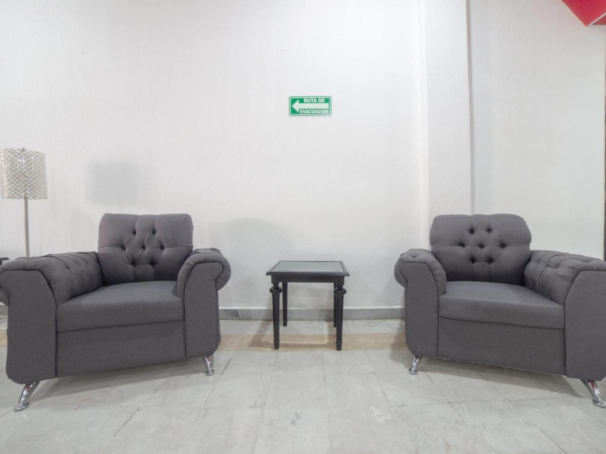 Capital O Hotel Casa Real Celaya Celaya  Buitenkant foto